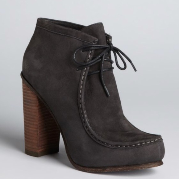 Dolce Vita Black Leather Jada Stacked Heel Boot - Picture 8 of 8